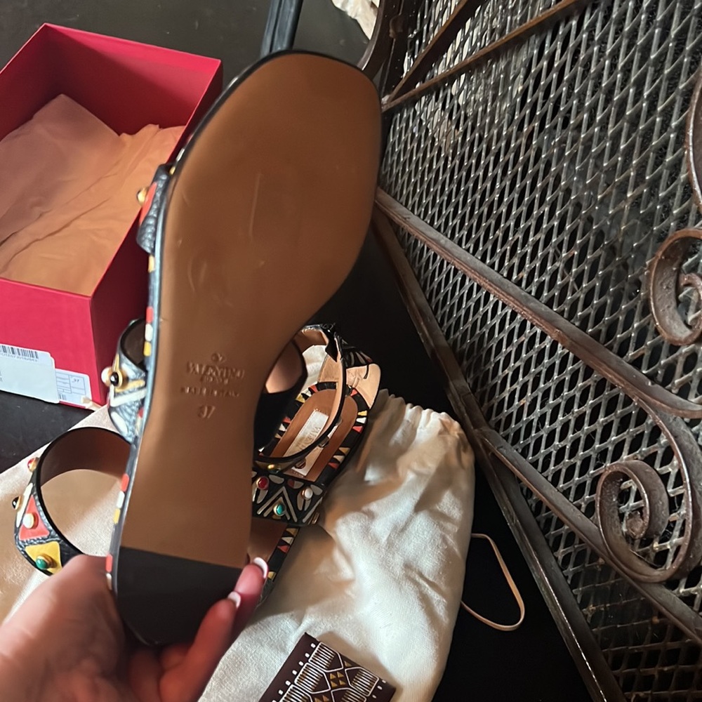 Valentino Sandal NWT SUPER CUTE - Picture 6 of 14